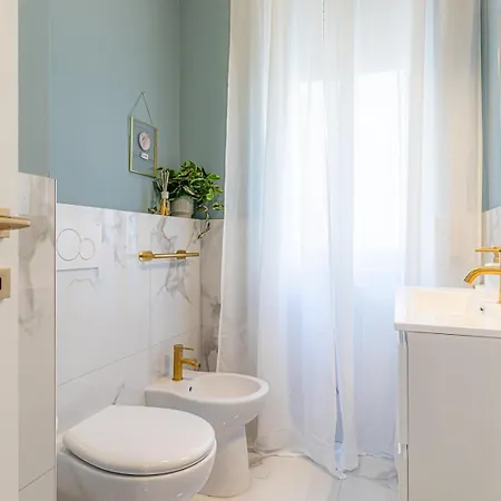 Venus - Romantic Private - Centro Ливорно